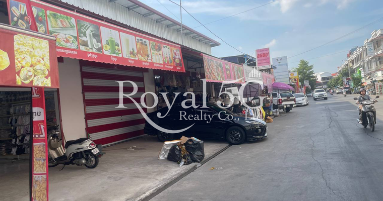 Land with 6,000$/Month Income for Sale near Chamkar Doung Market