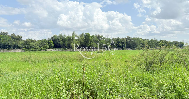 ដីលក់នៅក្រុងតាខ្មៅ