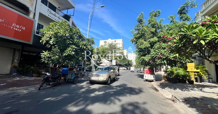 House For Rent- Daun Penh