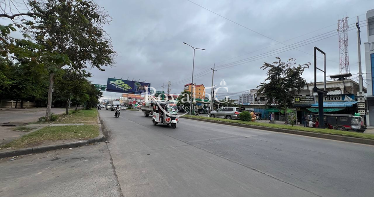 ផ្ទះសម្រាប់ជួលនៅផ្លូវហានណូយ