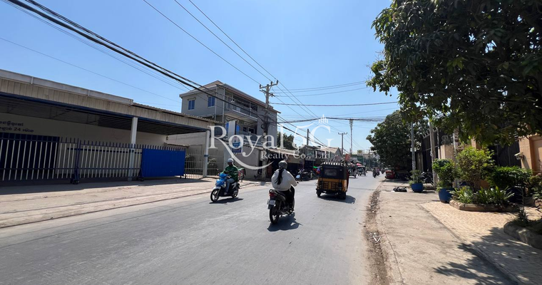 ឃ្លាំងសម្រាប់ជួលនៅផ្លូវ39ុMC