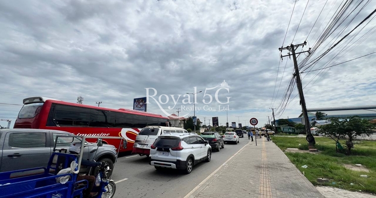 Land For Sale and Rent- Chroy Chongvar