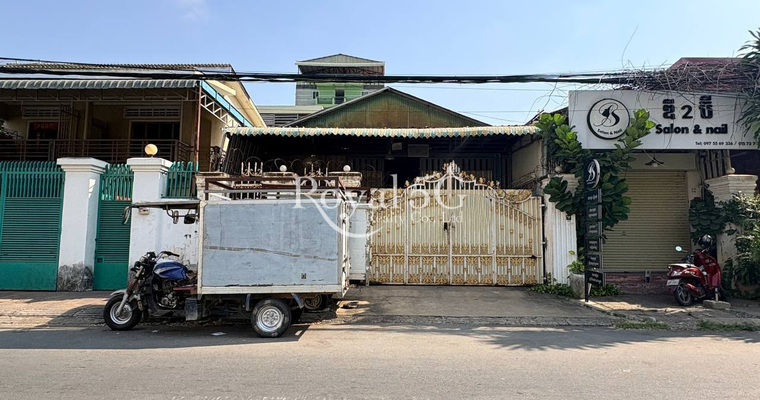Warehouse For Rent - Sangkat Beongkok1 khan Toulkork