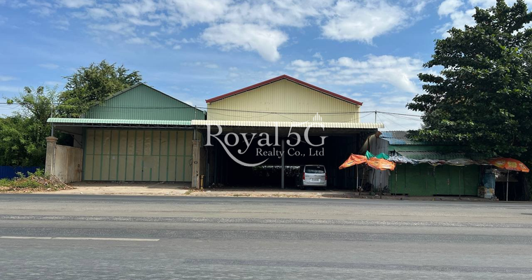 Warehouse For Rent prek pnov