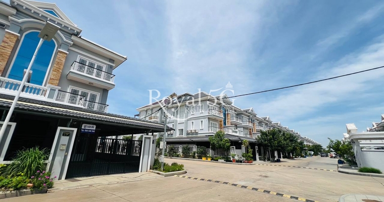 House For sale