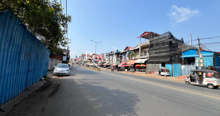 Building for rent at russey keo