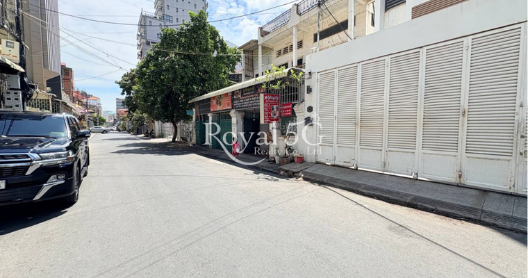 House For Sale Khan Chamkarmon