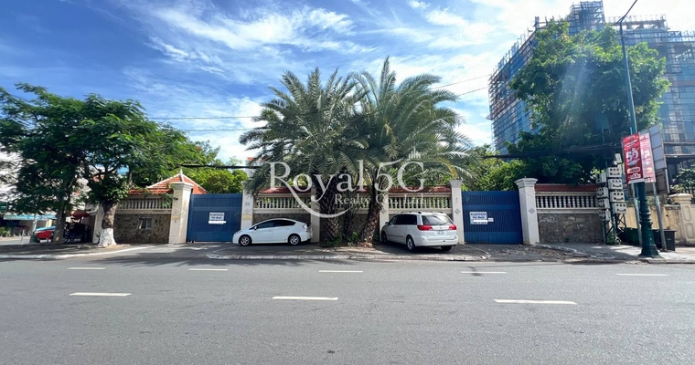 Villa For Rent- Daun Penh