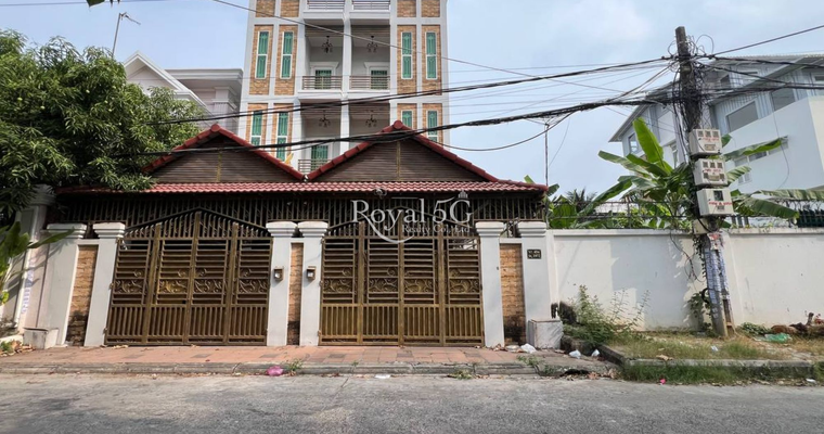 House for sale at sensok