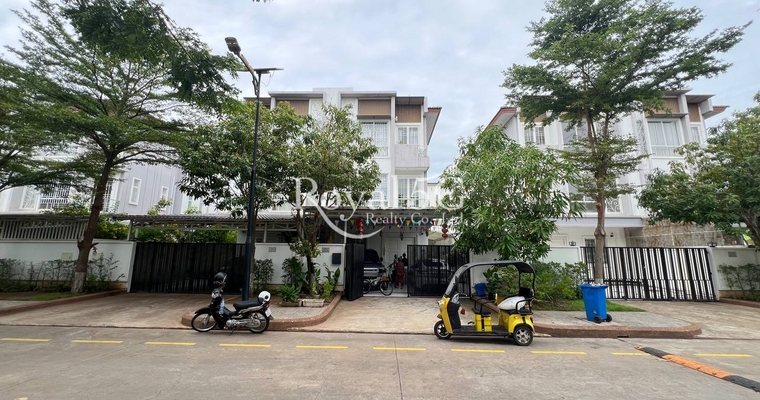 Twin villa for rent