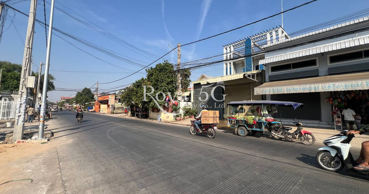 Land For rent at phnom penh thmei
