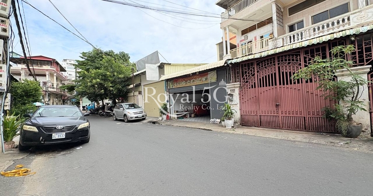Flat For Rent Sangkat Toul tumpoung Khan Chamkarmon