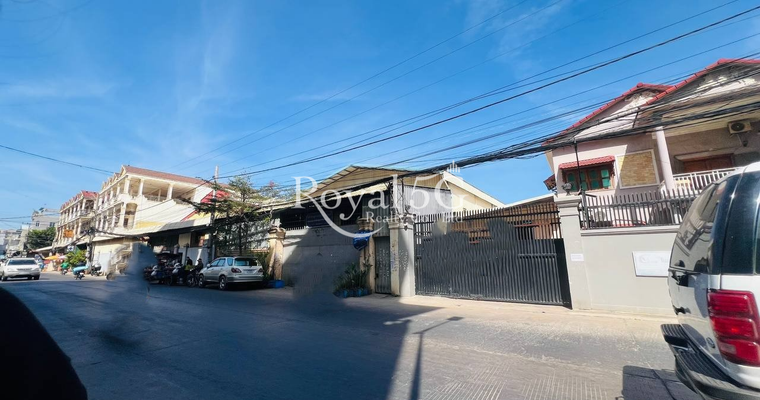 ផ្ទះសម្រាប់លក់សង្កាត់ស្ទឹងមានជ័យ ផ្លូវសូឡា