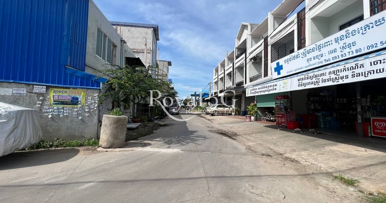 ដីសម្រាប់លក់ នៅចោមចៅ 1