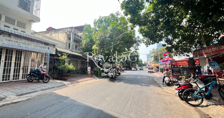 Shophouse for rent - Khan Daun Penh