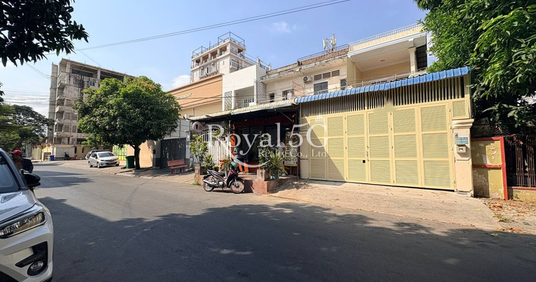 house  For Rent / sale