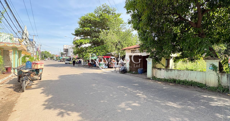 Land For Sale or Rent Sangkat Nirouth Khan Chbar Ampov