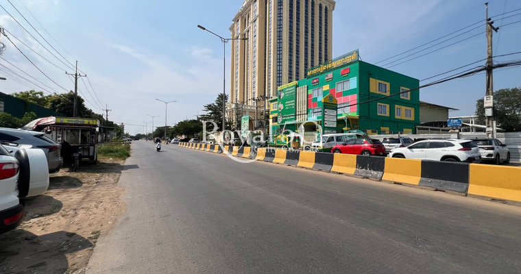 Land for rent at 598