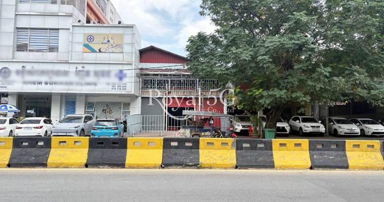 ឃ្លាំងសម្រាប់ជួល សង្កាត់ផ្សារដេប៉ូ៣