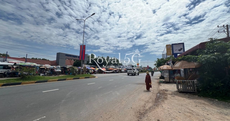 Warehouse For Rent- Muk Kompul