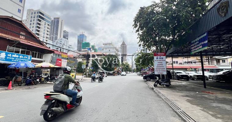 House For Rent- Boeng kengkang