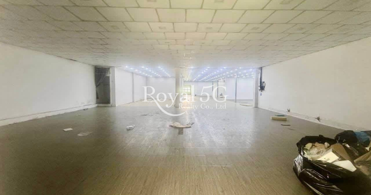 ឃ្លាំងសម្រាប់ជួល - WareHouse For Rent