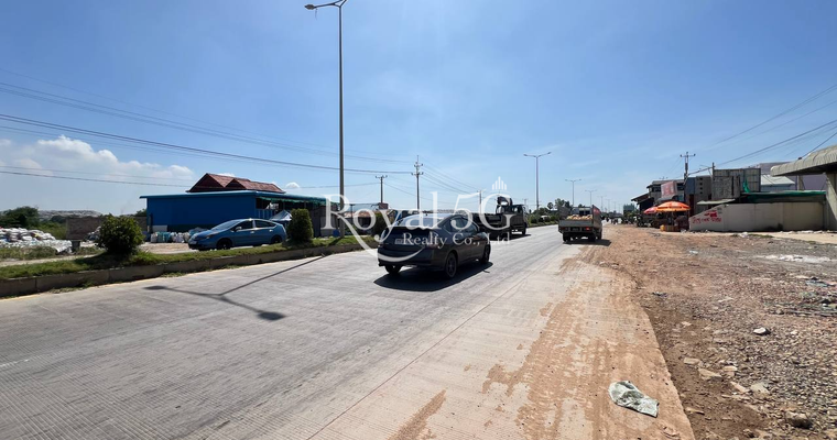 ឃ្លាំងសម្រាប់ជួល នៅផ្លូវ50m