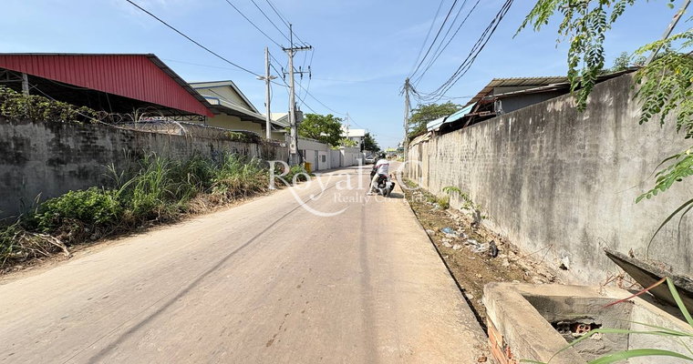 Land for rent at hanoi street