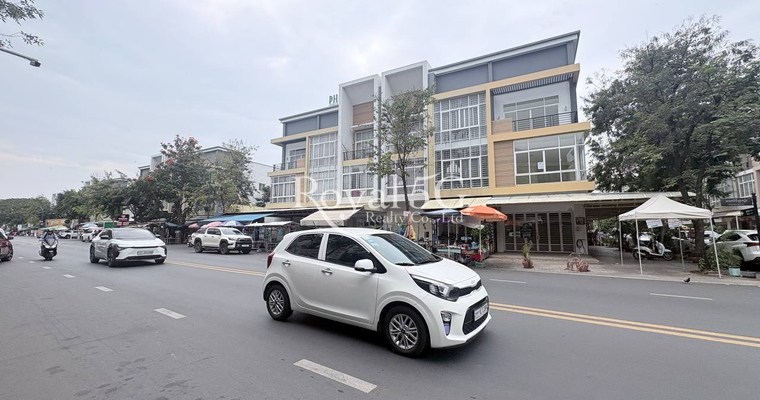 Shop house for rent - Borey Penghouth Beongsnor