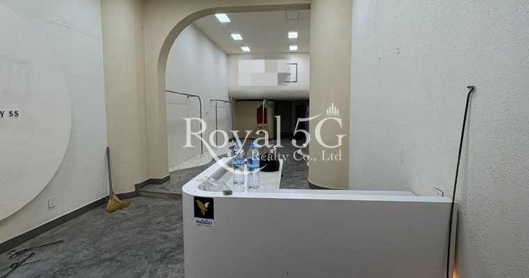 Shophouse for rent - BKK2
