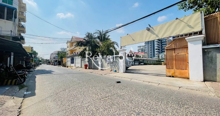 LAND FOR SELL​/RENT