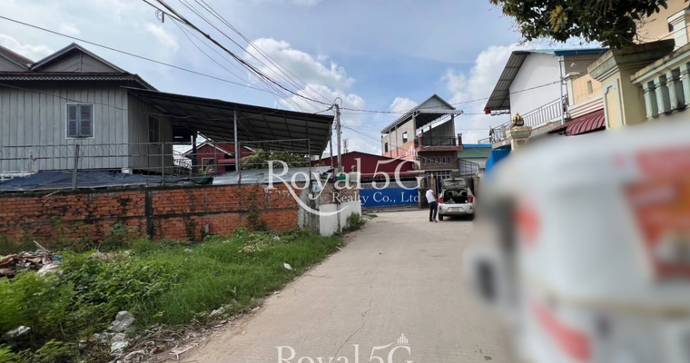 Land for sale at dangkor