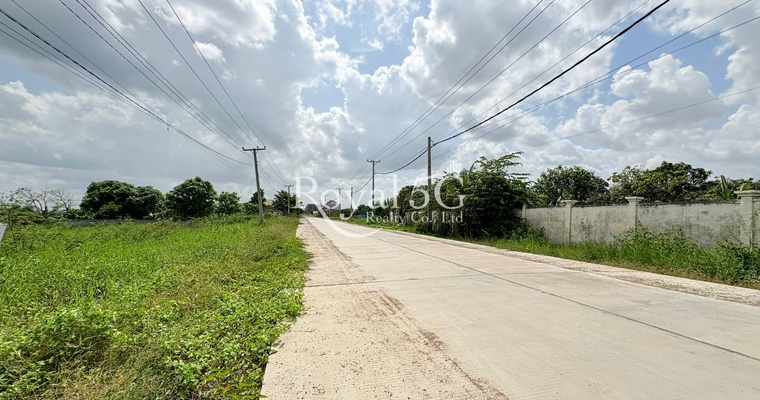 ដីលក់នៅក្រុងតាខ្មៅ