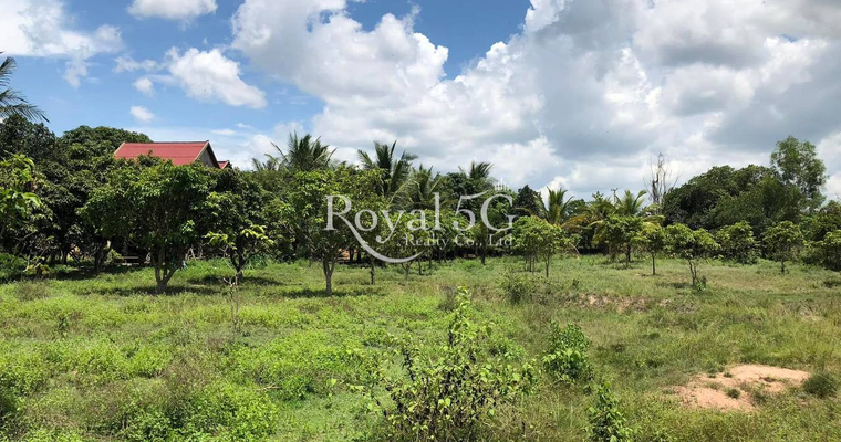 ដីសម្រាប់លក់នៅស្រុកភ្នំស្រួច ខេត្តកំពង់ស្ពឺ