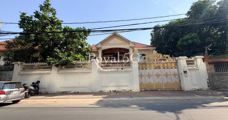 Villa for rent Sangkat Boeung Kok1 Khan Toul Kork