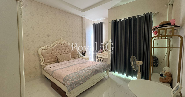 House For Sale at dangkor