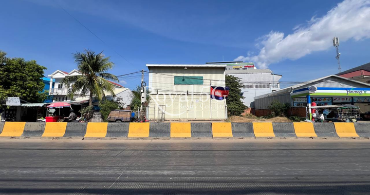 Warehouse for rent at Russey keo