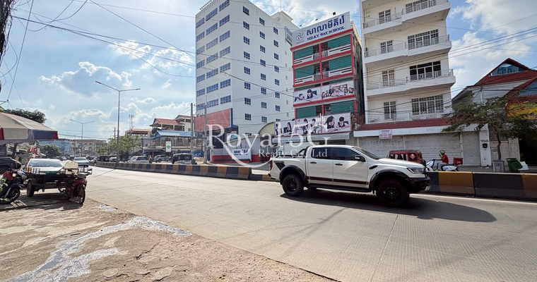 ផ្ទះសម្រាប់ជួលនៅផ្លូវ598