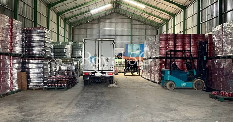 ឃ្លាំងសម្រាប់លក់ - ភូមិប្រការ សង្កាត់ព្រៃសរ ខណ្ឌដង្កោ ភ្នំពេញ