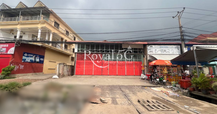 House for rent at Chomchav