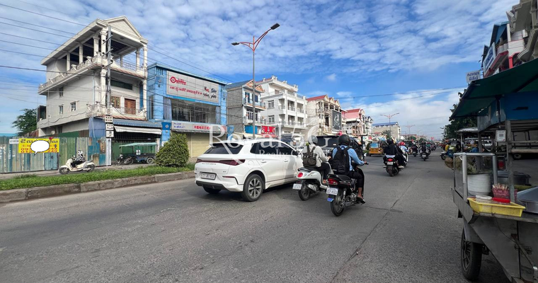 ដីសម្រាប់ជួលនិងលក់