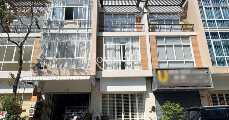 House For Sale - Borey Penghout Beongsnor
