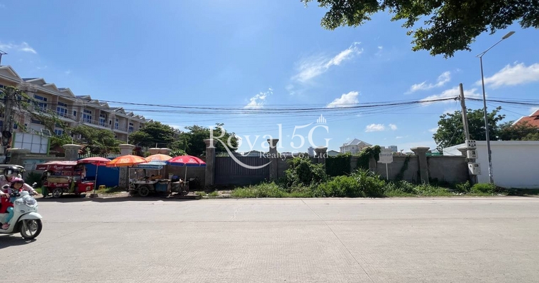 LAND ​For​ RENT​ AND SALE ​