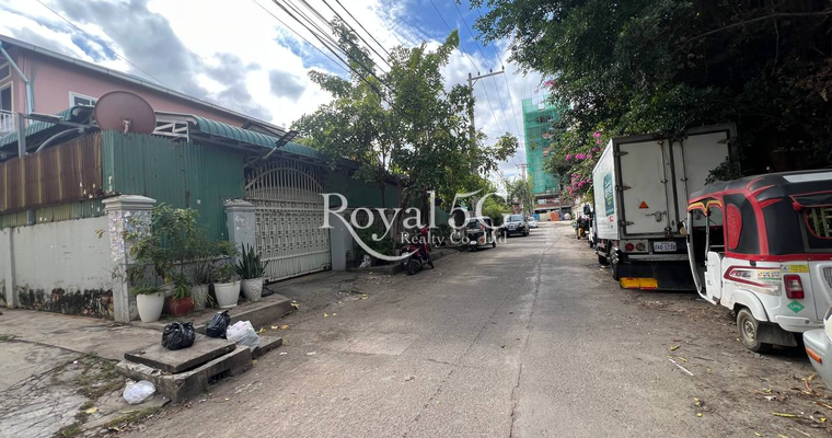 House for sale at street 2002