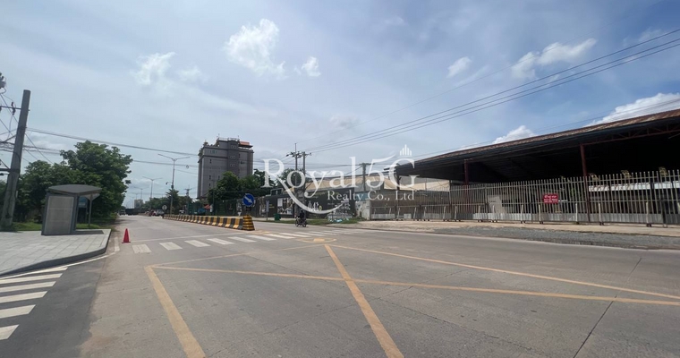 LAND FOR RENT 598