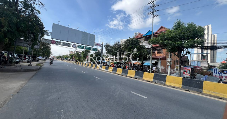 Land for rent at  chakangre leu