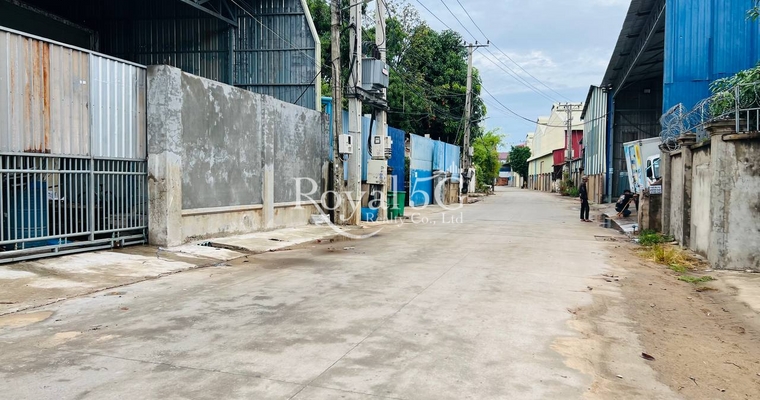 ឃ្លាំងសម្រាប់ជួល-សង្កាត់វាលស្បូវ