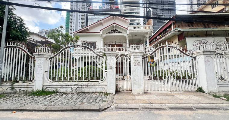 House For Rent- Bkk1
