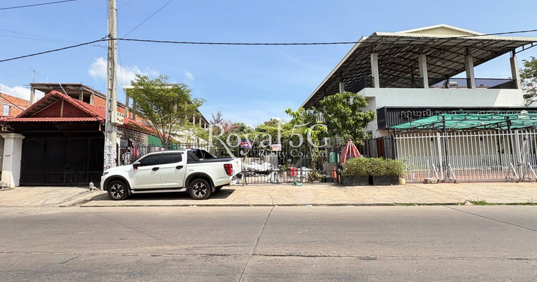 ដីសម្រាប់ជួលឬស្សីកែវ