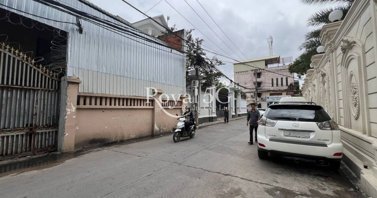 Warehouse For Rent steugn meanchey phumtrea
